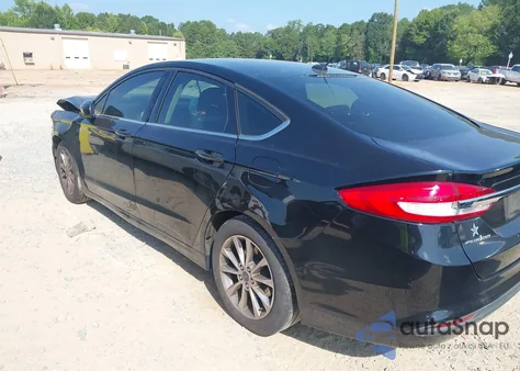 2017 Ford Fusion Se z USA, uszkodzony, nr VIN 3FA6P0H74HR198333